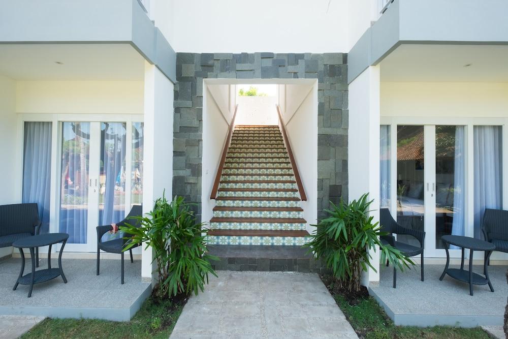 Royal Regantris Villa Karang Gili Air Exteriér fotografie