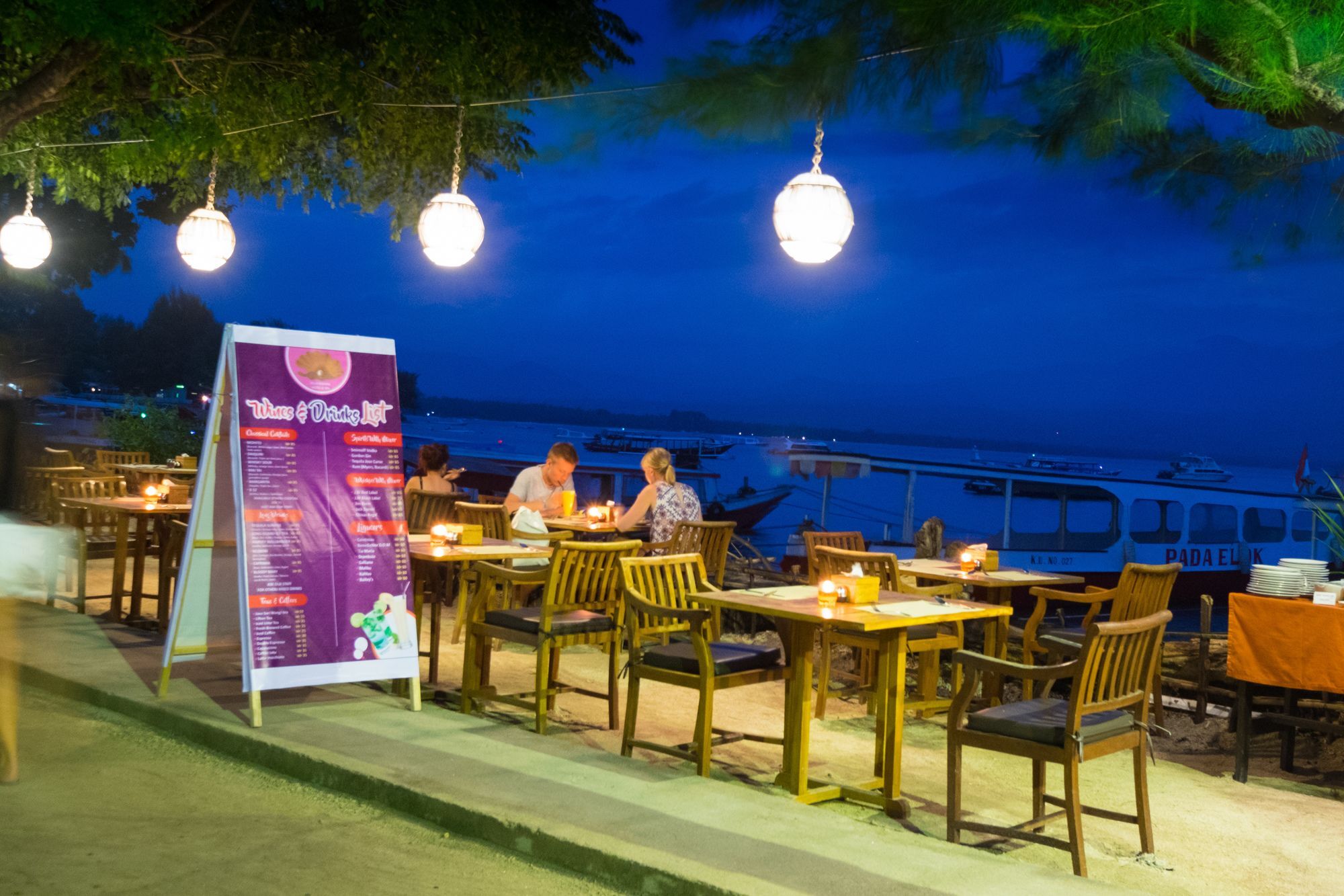 Royal Regantris Villa Karang Gili Air Exteriér fotografie
